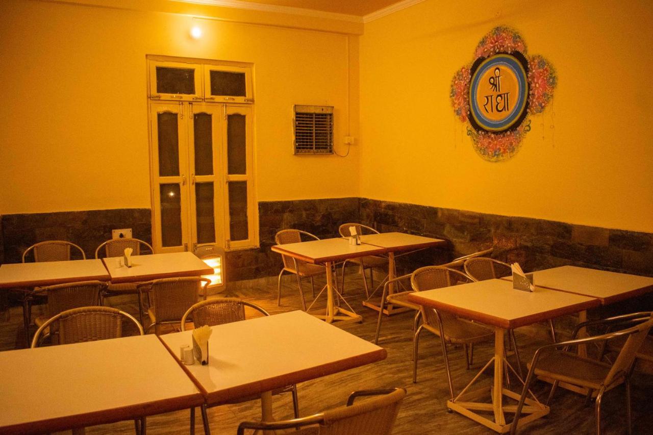 Mvt Guesthouse & Restaurant Rishīkesh Exterior foto